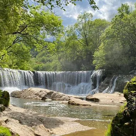 Tente Tipi Nature, Calme, Cascade Et Baignade A 10 Minutes A Pieds Luxuszelt