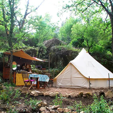 Tente Tipi Nature, Calme, Cascade Et Baignade A 10 Minutes A Pieds Οργανωμένο κάμπινγκ Saint-Laurent-le-Minier