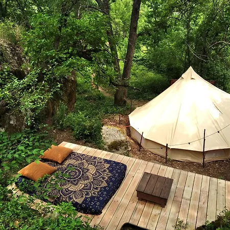 Οργανωμένο κάμπινγκ Tente Tipi Nature, Calme, Cascade Et Baignade A 10 Minutes A Pieds *