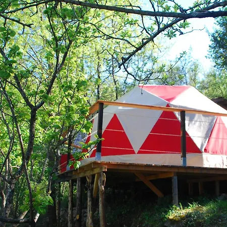 Tente Tipi Nature, Calme, Cascade Et Baignade A 10 Minutes A Pieds Saint-Laurent-le-Minier