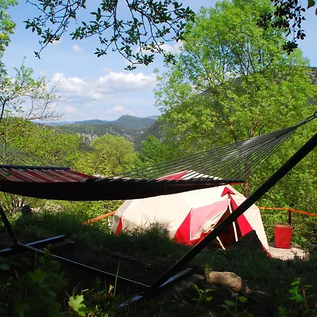 Tente Tipi Nature, Calme, Cascade Et Baignade A 10 Minutes A Pieds