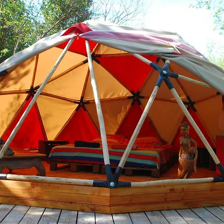 Tente Tipi Nature, Calme, Cascade Et Baignade A 10 Minutes A Pieds Luxury tent Saint-Laurent-le-Minier