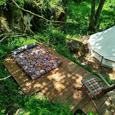 Campismo de Luxo Tente Tipi Nature, Calme, Cascade Et Baignade A 10 Minutes A Pieds