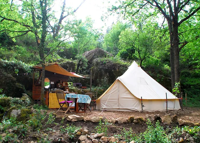 Tente Tipi Nature, Calme, Cascade Et Baignade A 10 Minutes A Pieds Οργανωμένο κάμπινγκ Saint-Laurent-le-Minier