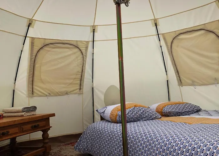 Tente Tipi Nature, Calme, Cascade Et Baignade A 10 Minutes A Pieds ラグジュアリーテント *