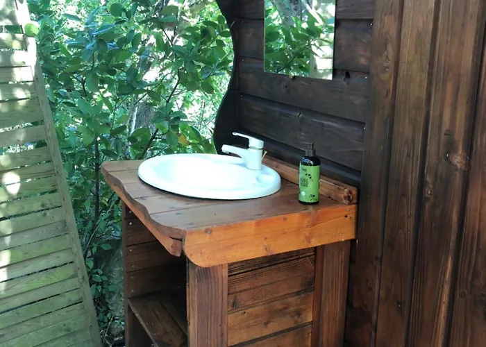 Tente Tipi Nature, Calme, Cascade Et Baignade A 10 Minutes A Pieds Οργανωμένο κάμπινγκ