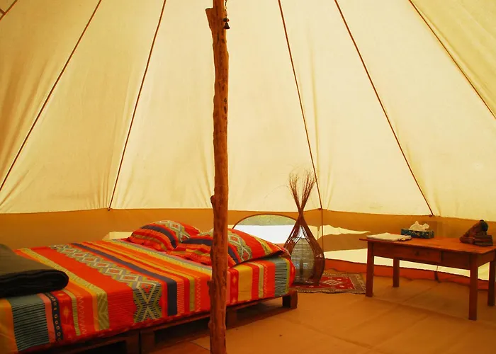 Οργανωμένο κάμπινγκ Tente Tipi Nature, Calme, Cascade Et Baignade A 10 Minutes A Pieds *